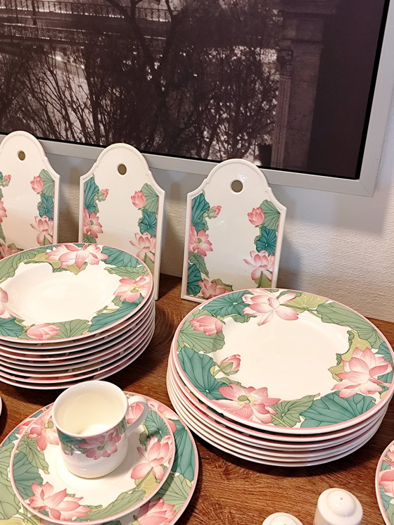 Image 1 of Villeroy & Boch „Jade“ Bone China Speise- und Kaffeeservice – 66 Teile + Extras