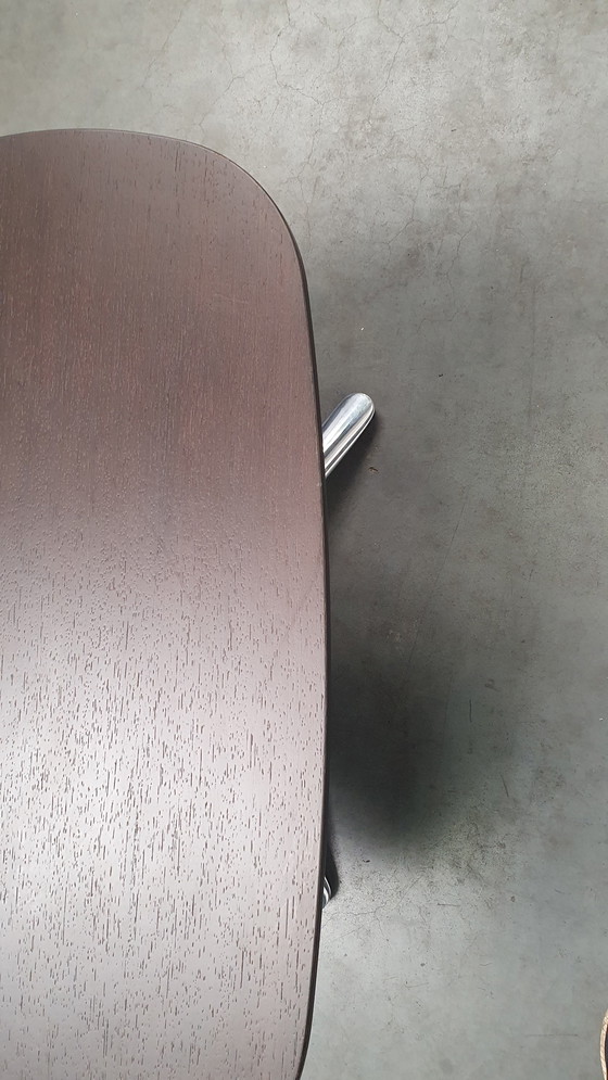 Image 1 of Tavolino di design Kei BULO, impiallacciato in rovere marrone scuro