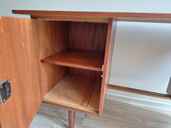 Image 1 of Schöner dänischer Schreibtisch