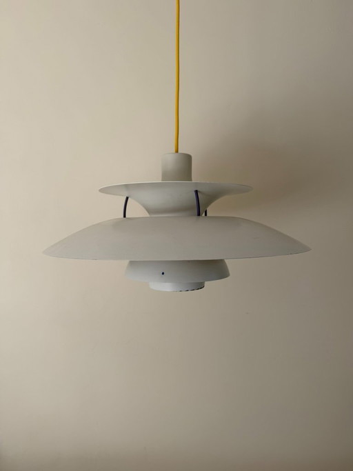Vintage Louis Poulsen PH5 - Poul Henningsen