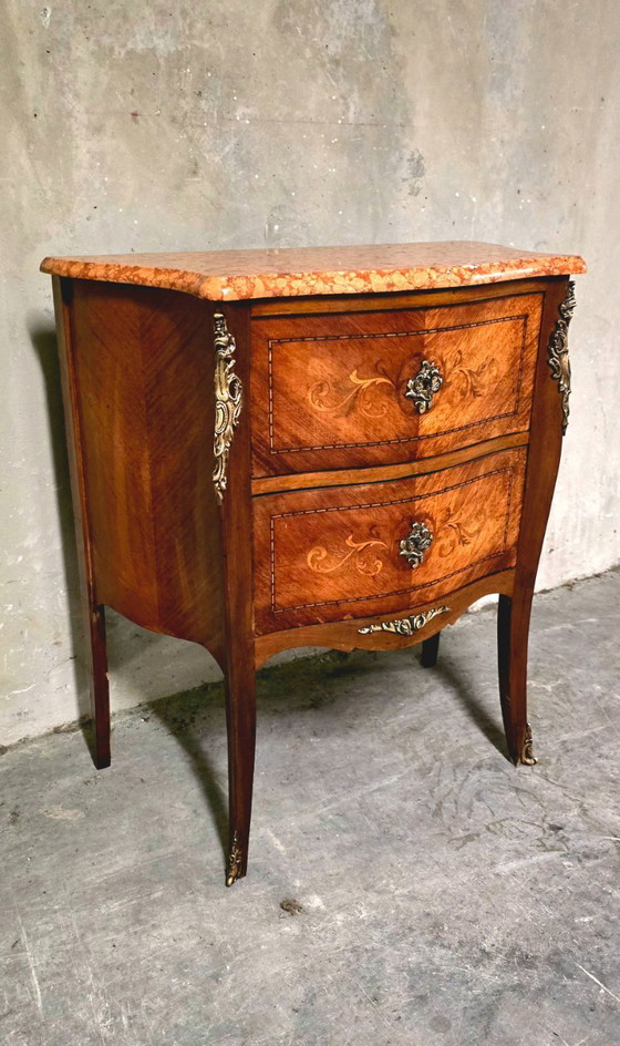 Image 1 of Cómoda estilo Luis XV en marquetería de palisandro, S. XX