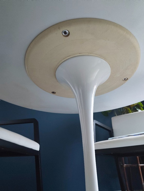 Image 1 of Mesa Knoll Tulip de Eero Saarinen