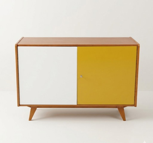 Fully restored mid century sideboard U-450 by Jiri Jiroutek, 1960s, Czechoslovakia – dressoirs, Wood