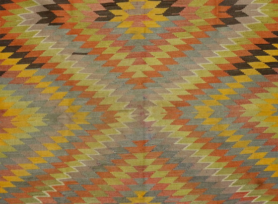 Tappeto Kilim Usak anatolico vintage 294x163 cm – Tessuto a mano in lana con motivo a zigzag colorato (photo 2 of 10)