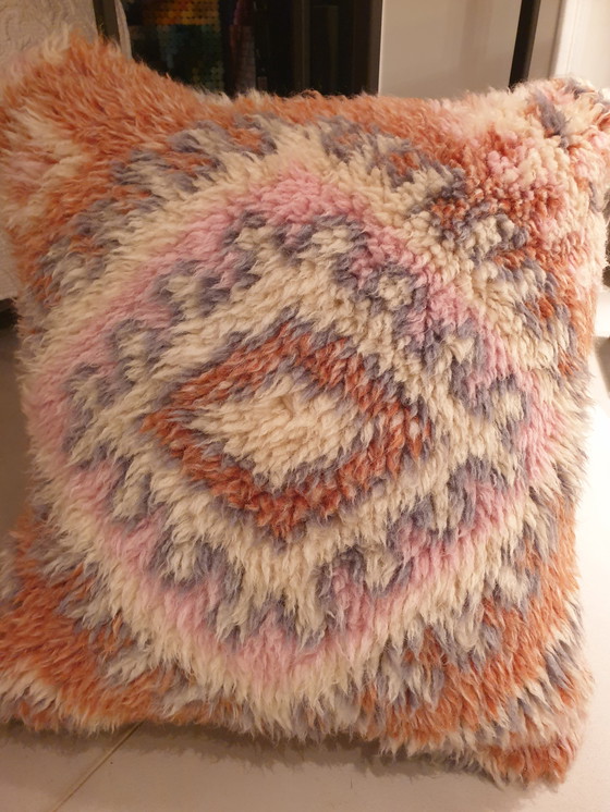Image 1 of Decorative and warm cushion cover