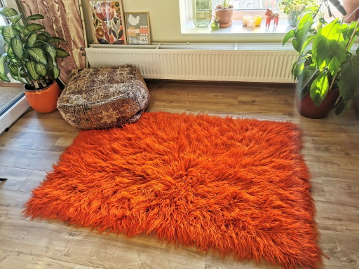 Authentieke Albanese Wollen Flokati (120x170) – Dieporanje (Nieuw)
