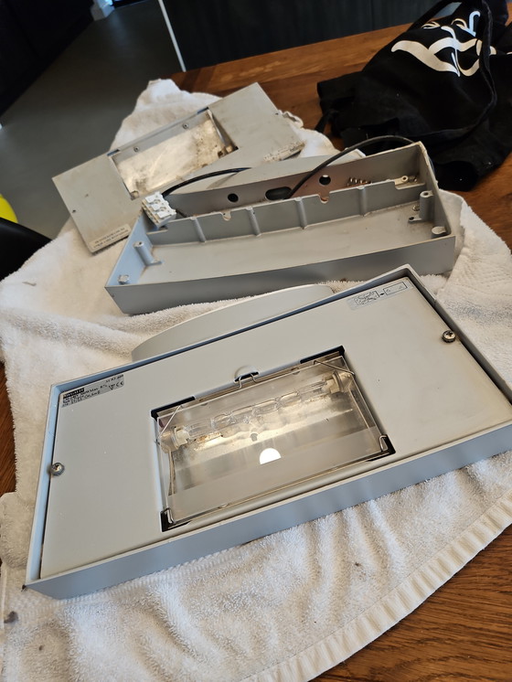 Image 1 of 2 lampade da parete Artimide Surf (1 lampada è rotta)