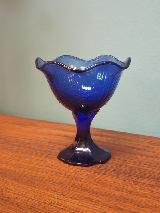 Image 1 of Set di 6 bicchieri da gelato in vetro blu Francia