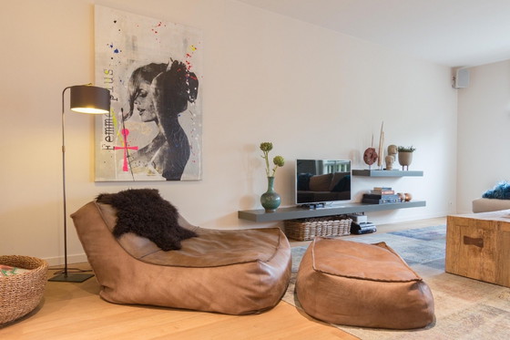 Image 1 of Fauteuil met poef