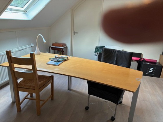 Image 1 of Table à cendres Desigh Harvink