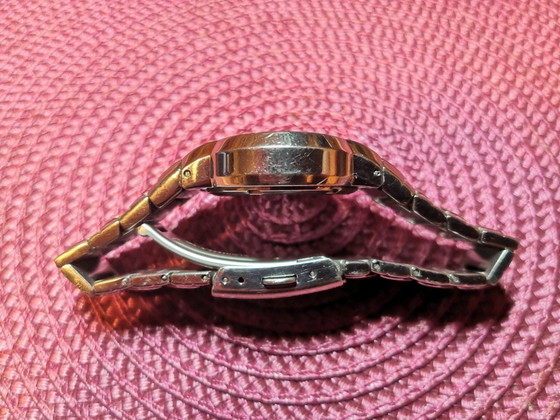 Reloj deportivo Casio Sheen Vintage para mujer / Resistente al agua hasta 50 metros – Relojes, Metal (photo 9 of 11)