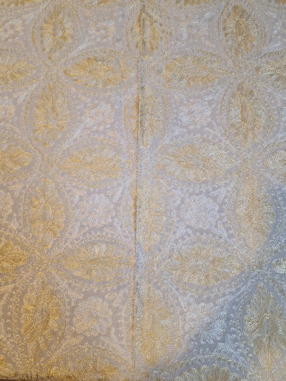 Image 1 of Nappe avec 8 serviettes (brodées à la main)