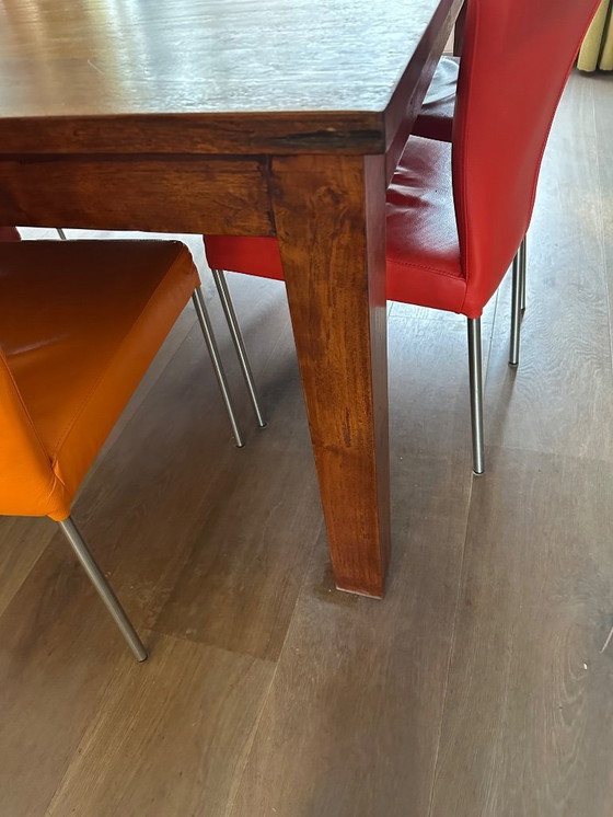 Image 1 of Quadratischer Esstisch aus massivem Teakholz