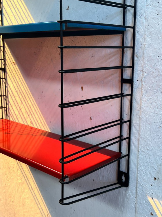 Mobiletto da parete vintage Tomado, 1960, Paesi Bassi – Scaffali a muro, Metal (photo 8 of 10)