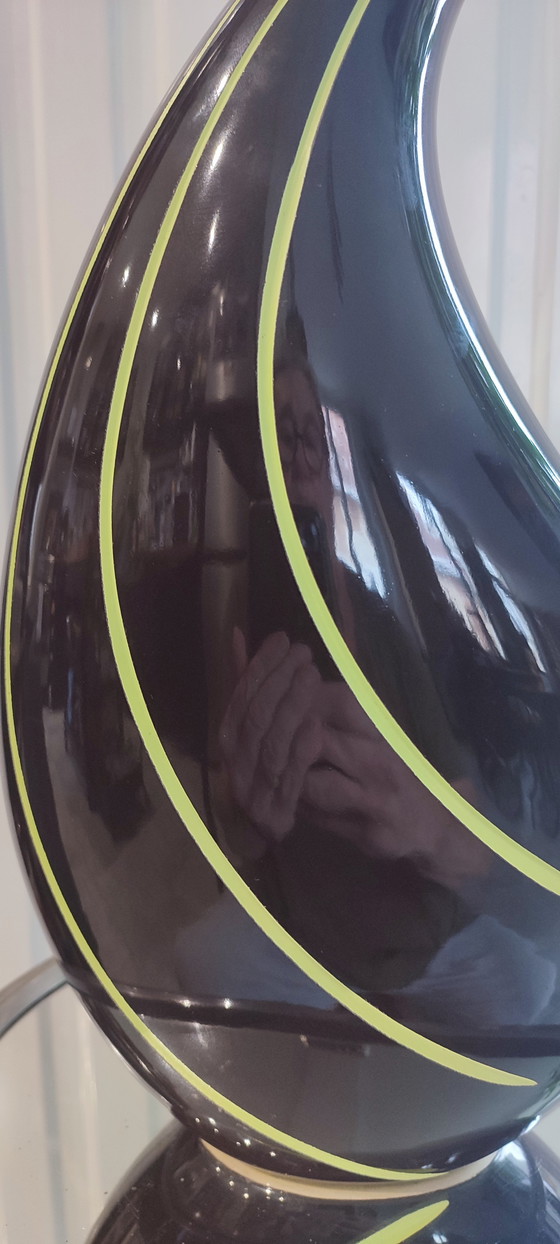 Image 1 of Skulpturale Keramikvase, modernistische Linienführung, Designerstück