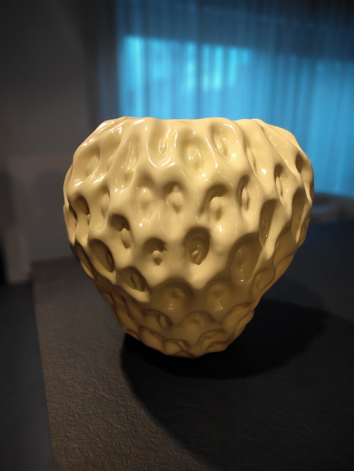 Light & Living Strawberry Vase