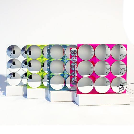 Image 1 of AO-T2AL-003 - Oggetto desktop vin LJ Billion