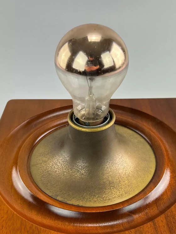 Image 1 of Lámpara de pared de los años 60 y 70, lámpara de madera y metal, diseño de la era espacial.