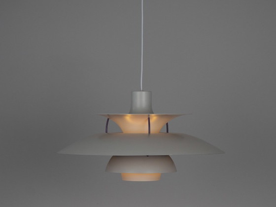 Image 1 of Lampada a sospensione vintage danese PH 5 di Poul Henningsen, Louis Poulsen, 1958