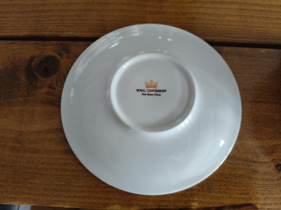 Image 1 of 7 tasses et soucoupes Royal Canterbury