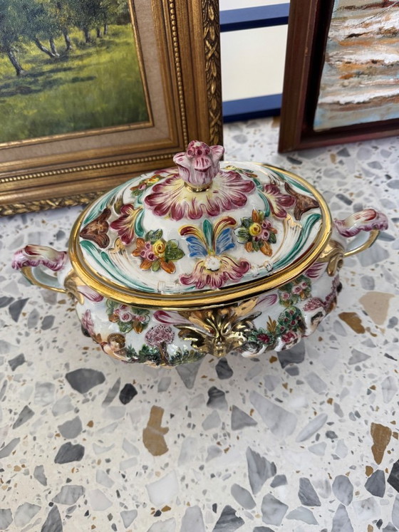 Terrina con coperchio in maiolica vintage GB R Capodimonte, Italia – Oggetti decorativi, Porcelain (photo 3 of 5)
