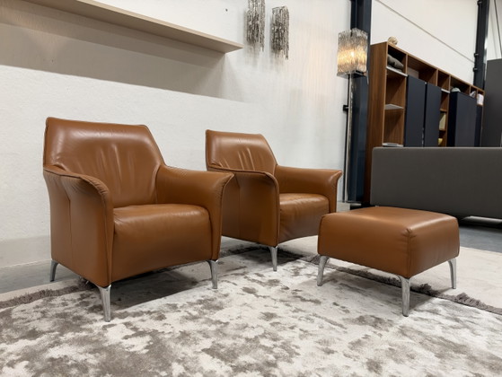 2 Poltrone Leolux Mayuro con pouf Pelle marrone, Arancione (foto 4 di 9)