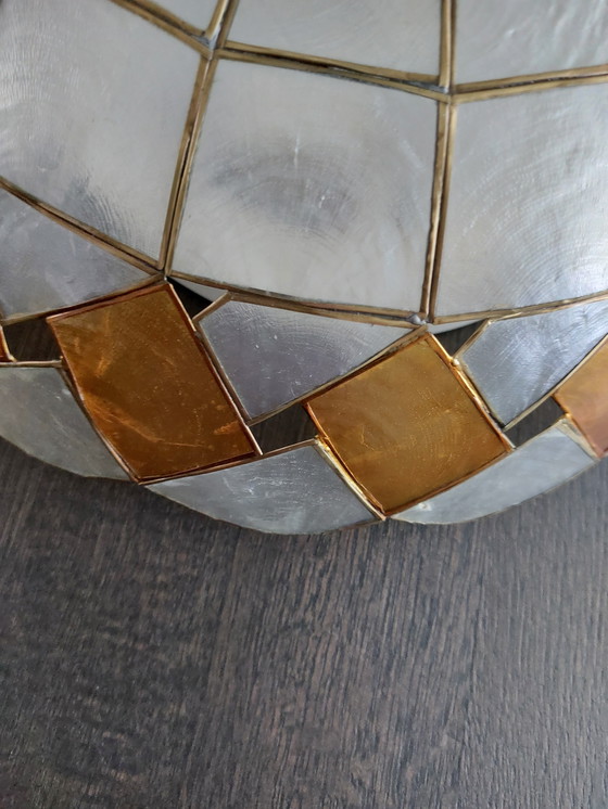 Image 1 of Perlmuschel-Lampe