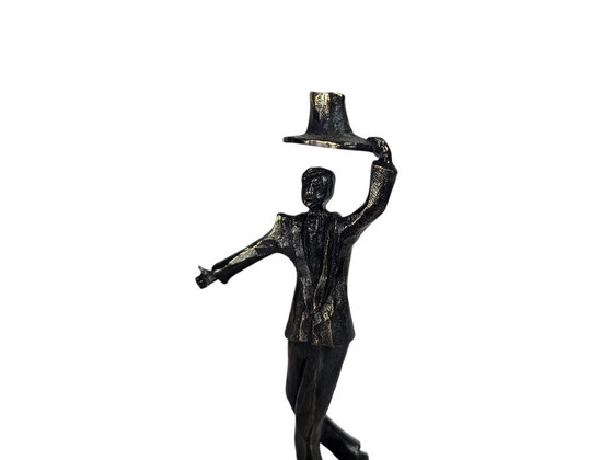 Image 1 of Rob Verhoeven - Estatua de bronce - título - Chapeau - ¡Felicitaciones por todo lo que se ha logrado!