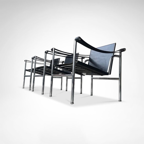 Image 1 of Poltrona vintage LC1 di Le Corbusier et al per Cassina, set di 3 pezzi