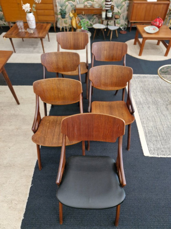 Image 1 of Set of 6 Vintage Danish Chairs – Arne Hovmand-Olsen