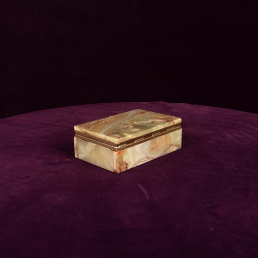 Caja con tapa de ónix verde y latón, Italia 1970