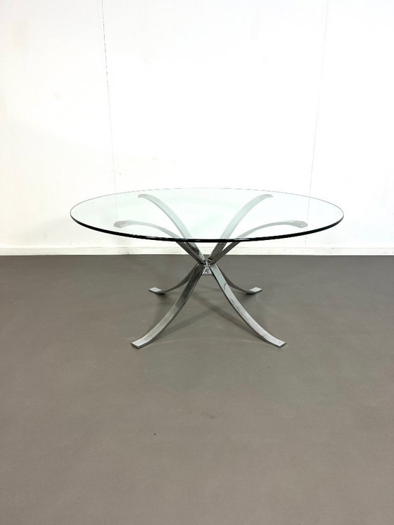 Image 1 of Table basse en verre chromé de l'ère spatiale 1970