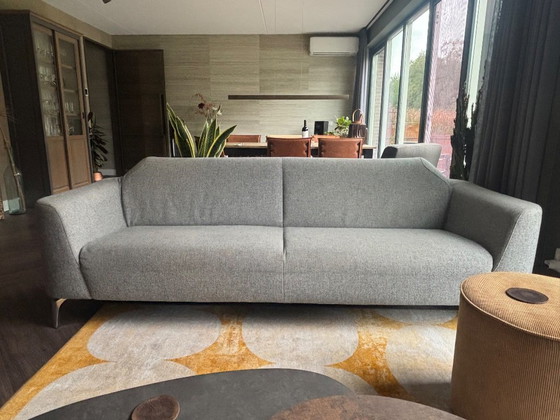 Leolux/Pode Couches (3.5 and 2.5 seater) Swipe – Wool (photo 2 of 5)