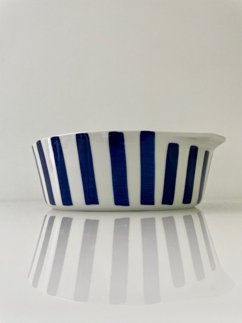 Image 1 of Plateau de service vintage Dan-Ild Lyngby Ildfast avec rayures bleu cobalt