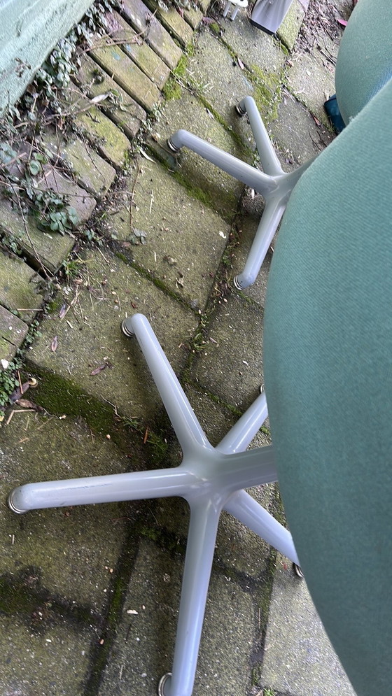 Image 1 of Artifort Drehstühle – 2er-Set