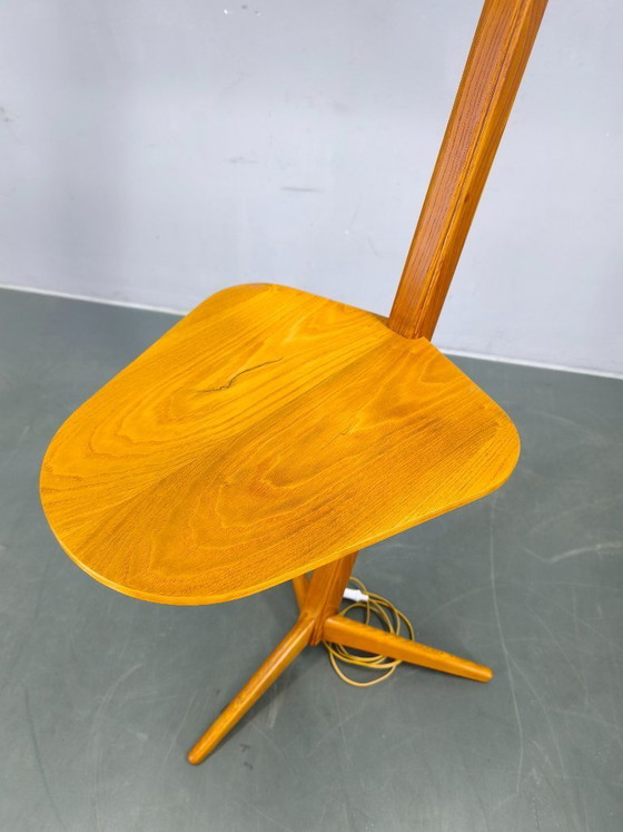 Image 1 of Vloerlamp uit het midden van de 20e eeuw met rotan kap, Tsjechoslowakije, jaren 60