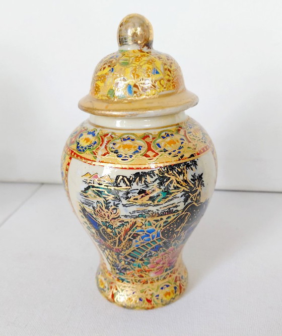 Set 3 Vasi Vintage Geisha Giapponesi Satsuma, Anni '60/'70 – Porcelain (photo 12 of 16)