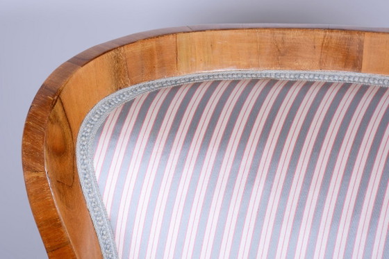 Set van twee gerestaureerde Biedermeier fauteuils, eiken-, sparren- en walnotenhout, Oostenrijk, jaren 1830 (photo 8 of 10)