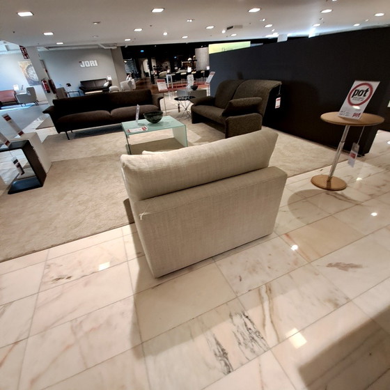 Image 1 of Poltrona Linteloo Studio