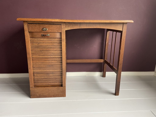 Vintage ‘Jerry’ kinderbureau 