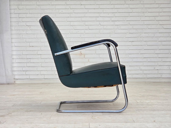 Image 1 of Fauteuil scandinave des années 1950, de style Bauhaus, en état d'origine.