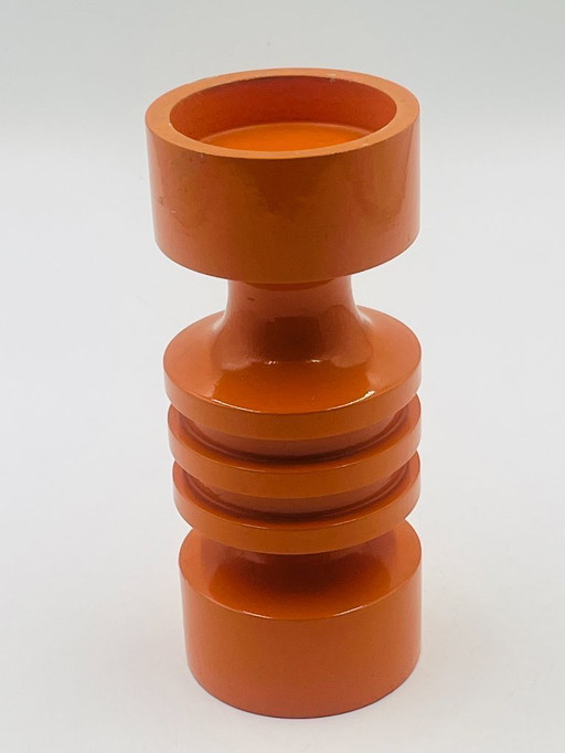 Candeliere in legno arancione degli anni Settanta