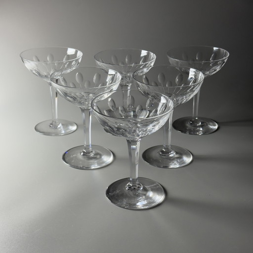 Val Saint Lambert Nestor “Hamlet” Cut – Set van 6 handgeslepen Art Deco kristallen champagne-/sorbetglazen, België, catalogus 19