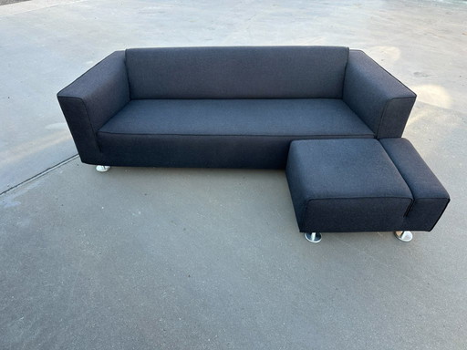 Design on Stock Blizz sofa + footstool – Roderick Vos