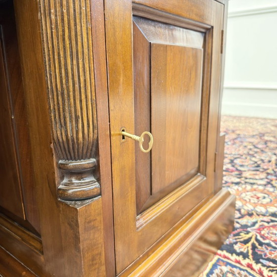 Classic English Chesterfield Desk with Modesty Panel – Leather, Wood (photo 14 of 21)