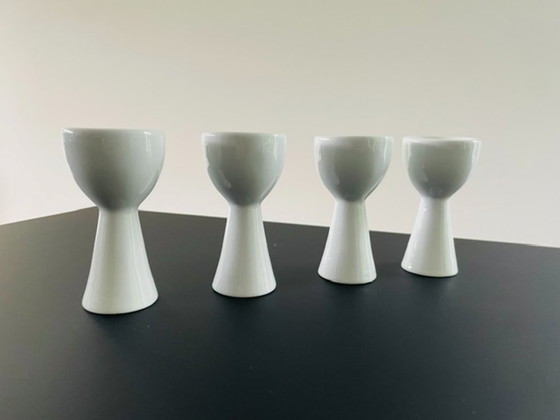 Image 1 of Set van 4 handgemaakte keramieken eierdopjes wit glazuur