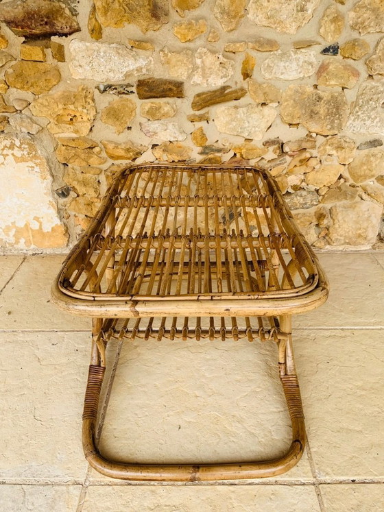 Image 1 of Tavolino da caffè in bambù e rattan con portariviste, stile metà secolo, di Tito Agnoli, circa anni '60.