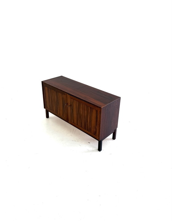 Vintage Danish Rosewood Sideboard/TV Cabinet, 1960s – Brass (photo 7 of 9)