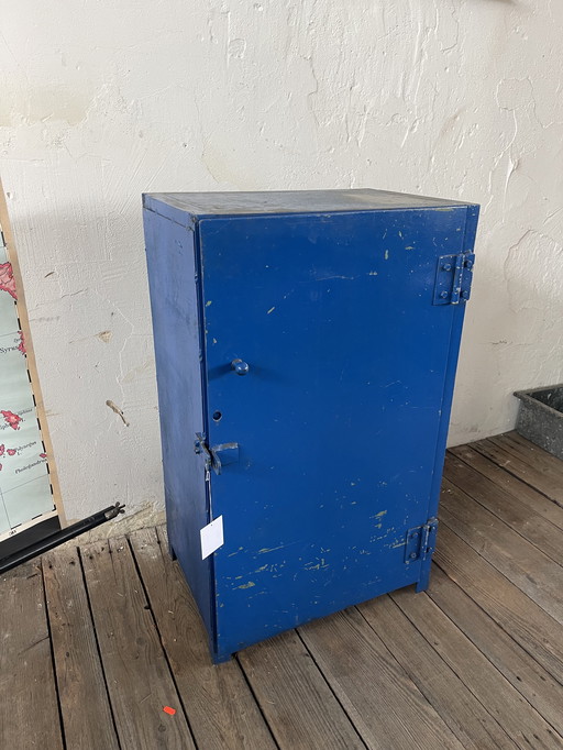 Armoire d'atelier loft design industriel