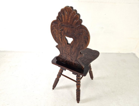 Image 1 of Antique Gothic hall chair Bobbin Legs